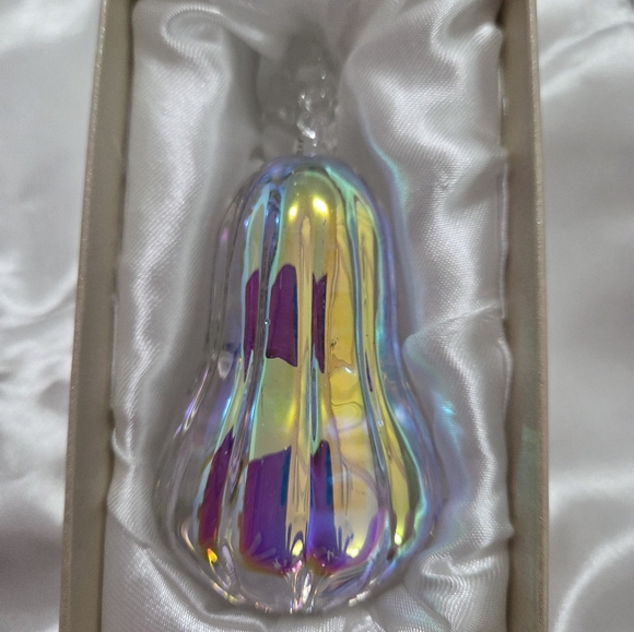 NEW IRIDESCENT CRYSTAL PAPERWEIGHT GOURD IN BOX - Picture 1 of 13
